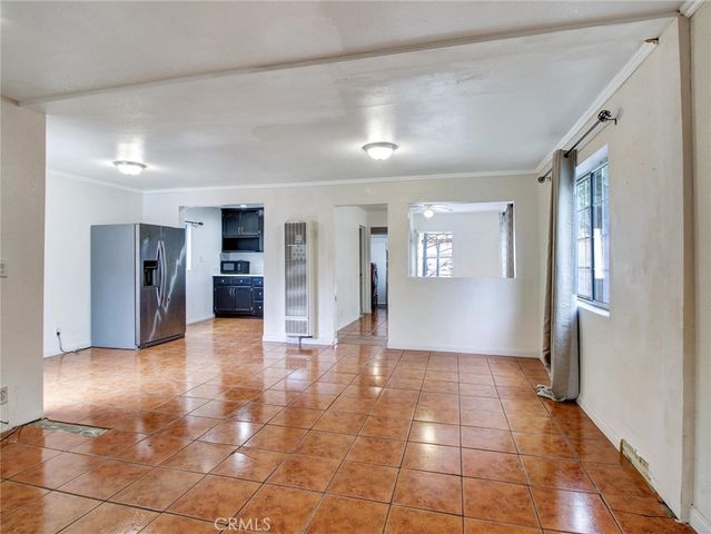 110 W Forhan Street, Long Beach, CA 90805