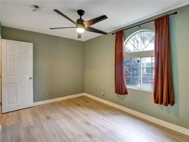 110 W Forhan Street, Long Beach, CA 90805