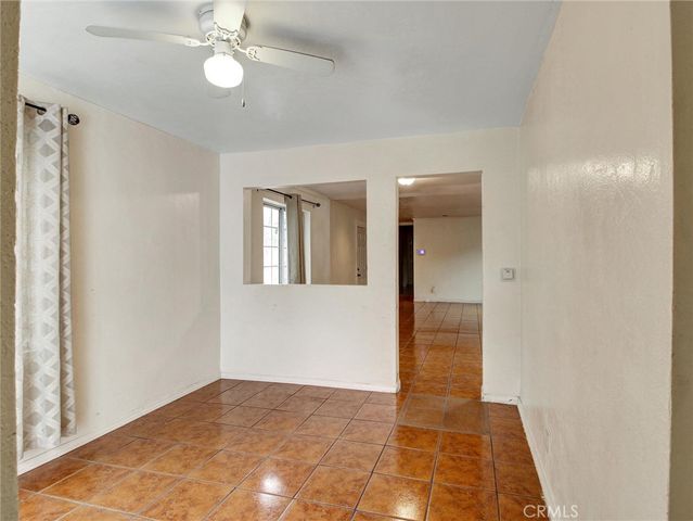 110 W Forhan Street, Long Beach, CA 90805