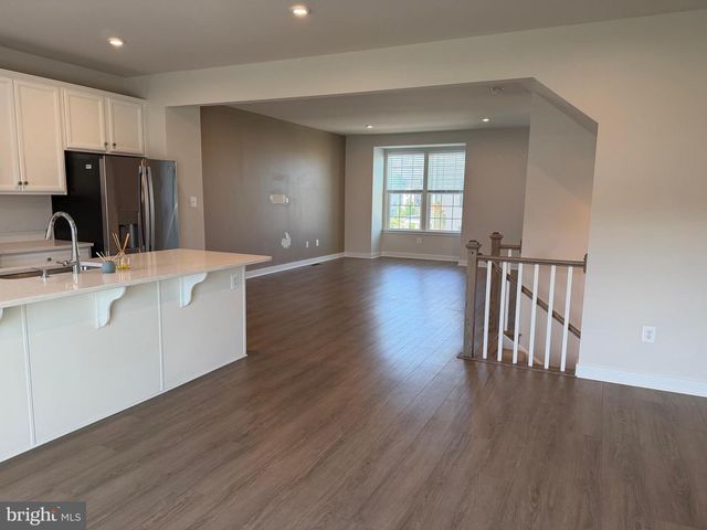 927 ERICCSON LN, Middletown, DE 19709