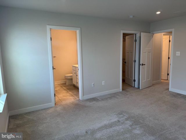 927 ERICCSON LN, Middletown, DE 19709