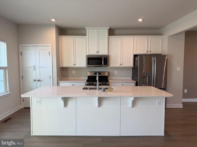 927 ERICCSON LN, Middletown, DE 19709