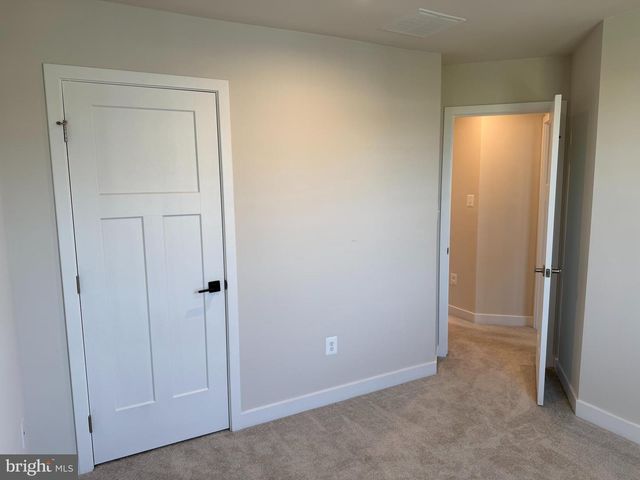 927 ERICCSON LN, Middletown, DE 19709