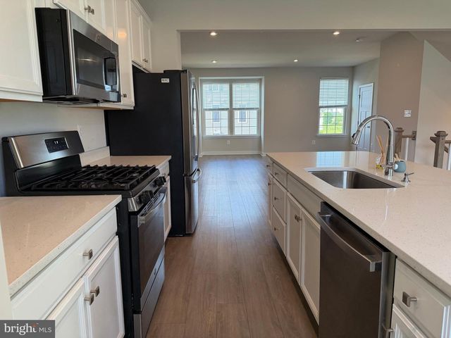 927 ERICCSON LN, Middletown, DE 19709