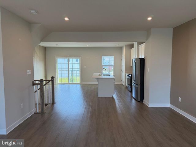 927 ERICCSON LN, Middletown, DE 19709