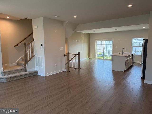 927 ERICCSON LN, Middletown, DE 19709