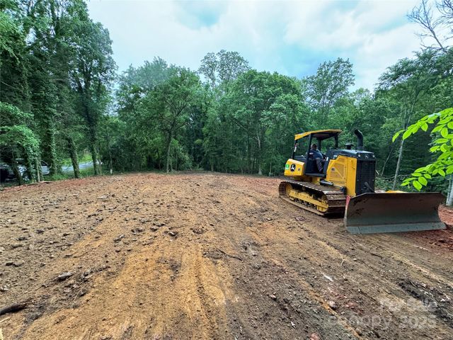 8730 Hills Dell Drive, Concord, NC 28027