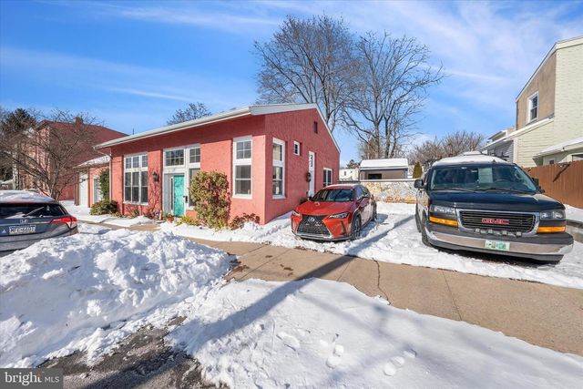 217 W BIDDLE ST, West Chester, PA 19380