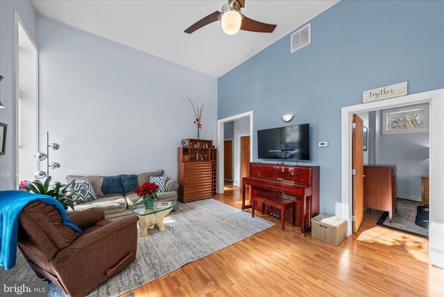 217 W BIDDLE ST, West Chester, PA 19380