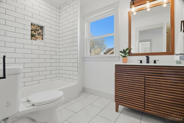 3970 Abington Avenue, Cincinnati, OH 45229