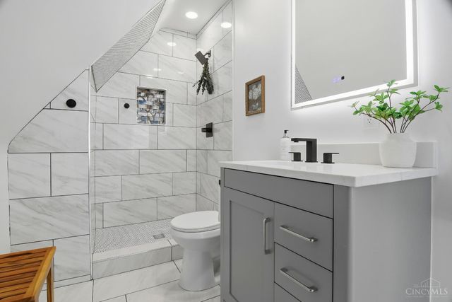 3970 Abington Avenue, Cincinnati, OH 45229