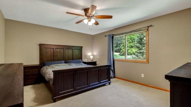 209 Lamans Lane, Eau Claire, WI 54703