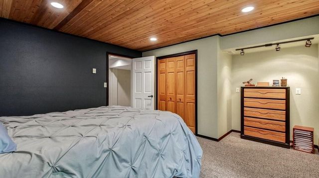 209 Lamans Lane, Eau Claire, WI 54703