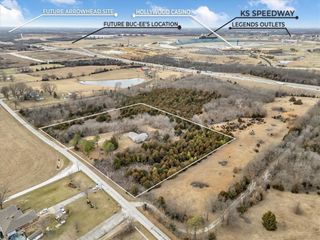 10350 Riverview Avenue, Kansas City, KS 66111