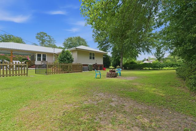 413 Hill Street, Moncks Corner, SC 29461