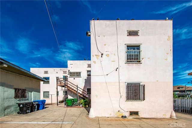 1409 Courtland Avenue, Los Angeles, CA 90006