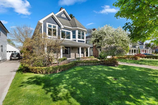 875 S Bates Street, Birmingham, MI 48009