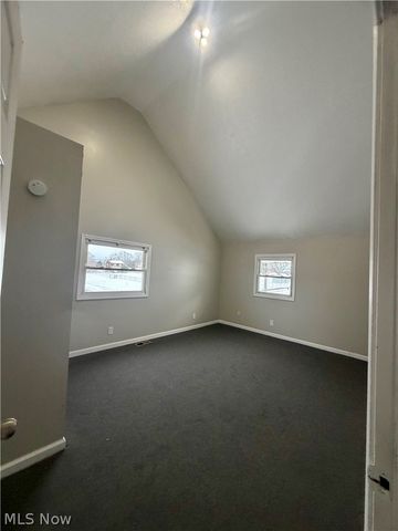 1721 SW Hammond Avenue, Canton, OH 44706