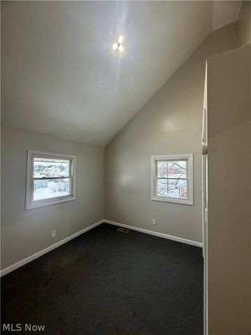 1721 SW Hammond Avenue, Canton, OH 44706