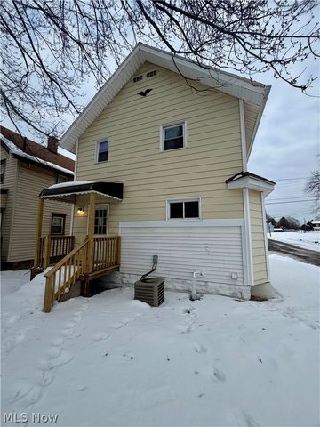 1721 SW Hammond Avenue, Canton, OH 44706