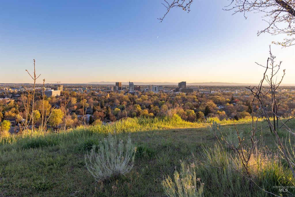 340 N Panorama Pl, Boise, ID 83702 photo 9