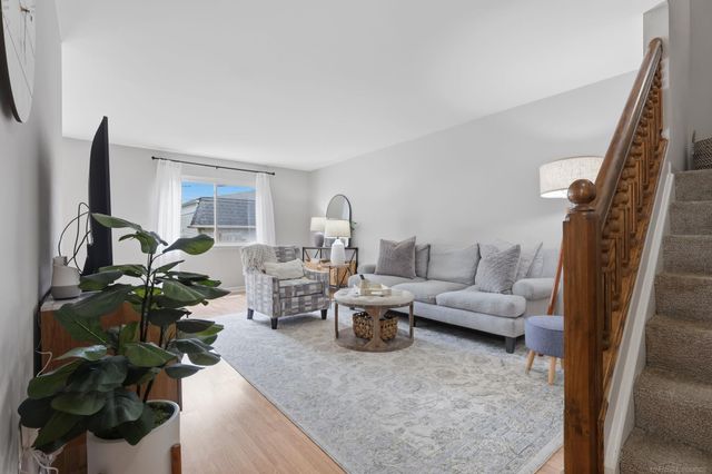 119 Manor Way, Rochester Hills, MI 48309