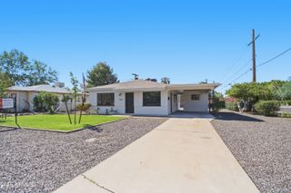 2201 E CAMPBELL Avenue, Phoenix, AZ 85016
