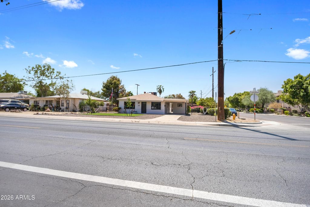 2201 E CAMPBELL Avenue, Phoenix, AZ 85016 — photo 3