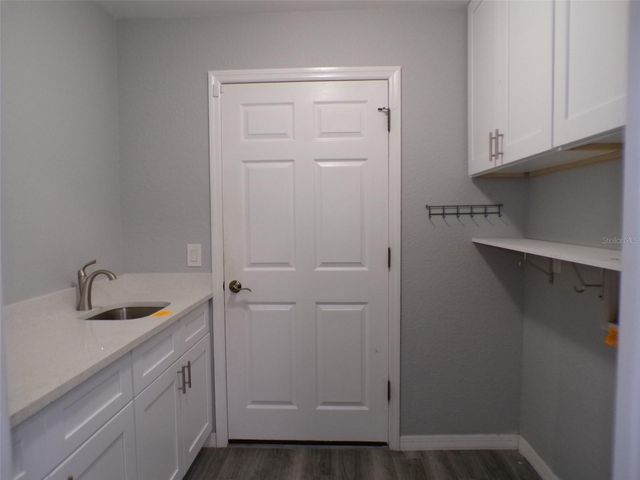 1077 ROTONDA CIRCLE, Rotonda West, FL 33947