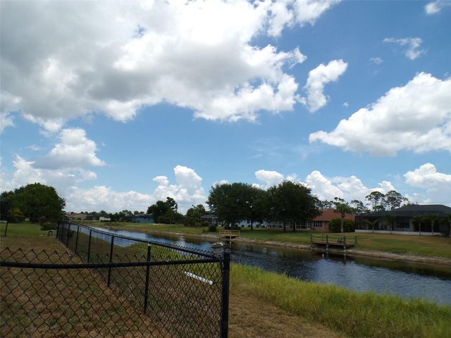 1077 ROTONDA CIRCLE, Rotonda West, FL 33947