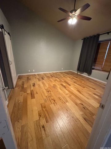 102 Royal Troon, Cibolo, TX 78108