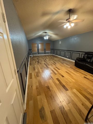 102 Royal Troon, Cibolo, TX 78108