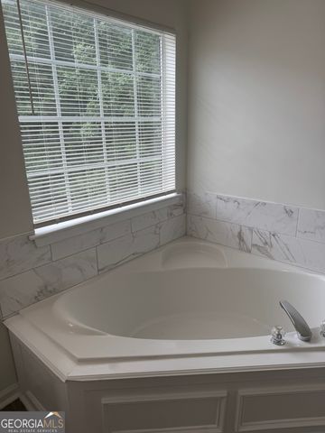 6749 Spaniel Court, Riverdale, GA 30296
