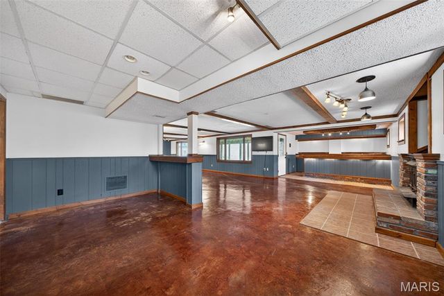 35 Greenview Drive, Defiance, MO 63341