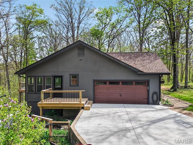 35 Greenview Drive, Defiance, MO 63341