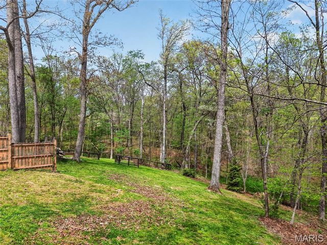 35 Greenview Drive, Defiance, MO 63341
