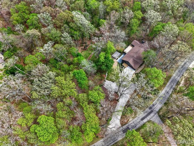 35 Greenview Drive, Defiance, MO 63341