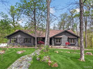 35 Greenview Drive, Defiance, MO 63341