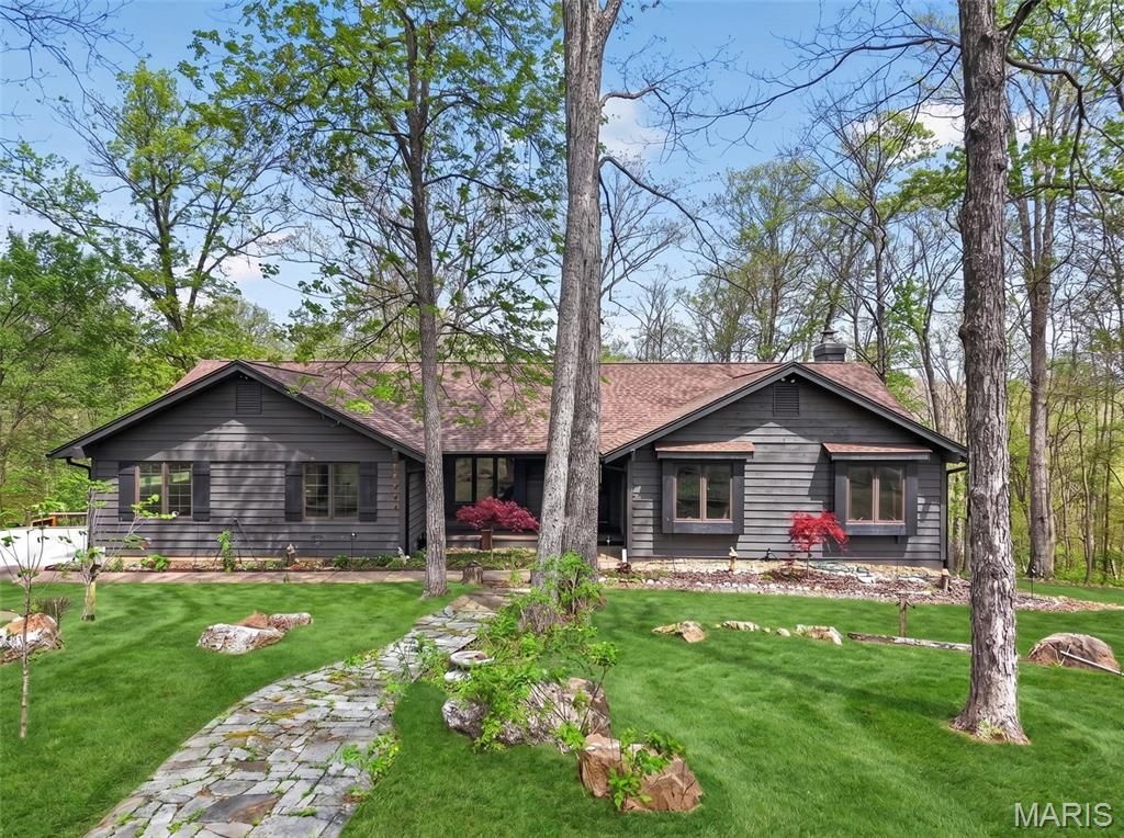 35 Greenview Drive, Defiance, MO 63341