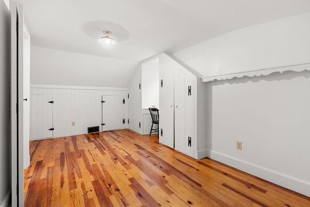 135 Walnut Hill Avenue, Manchester, NH 03104
