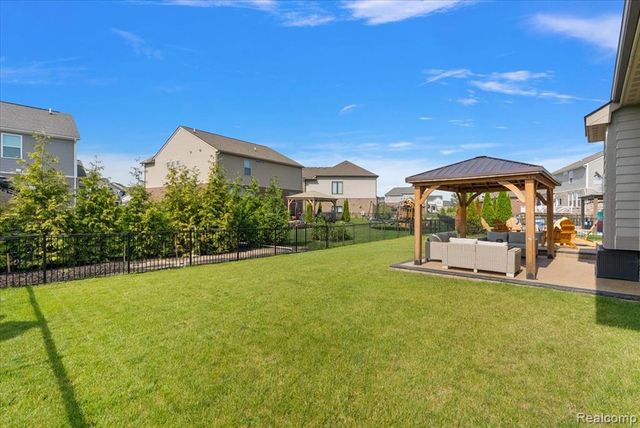 18026 Player Dr Drive, Macomb, MI 48042