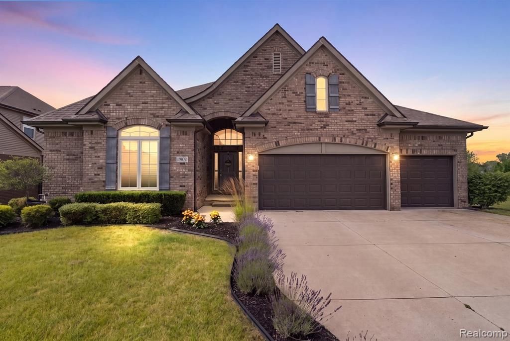 18026 Player Dr Drive, Macomb, MI 48042