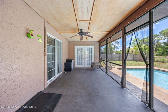 776 Beacon Street NW, Palm Bay, FL 32907