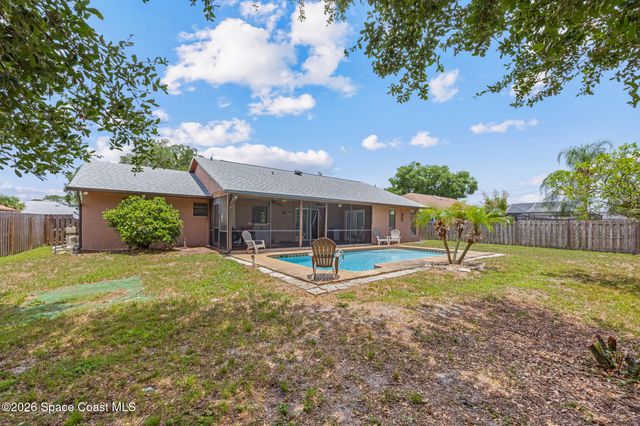 776 Beacon Street NW, Palm Bay, FL 32907