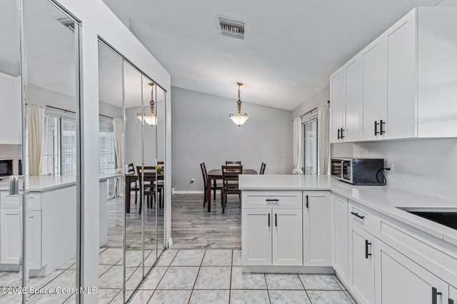 776 Beacon Street NW, Palm Bay, FL 32907