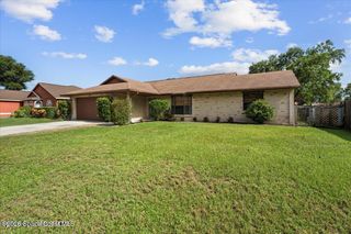 776 Beacon Street NW, Palm Bay, FL 32907