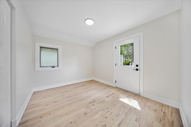 509 E Lincoln Street, Arlington Heights, IL 60005