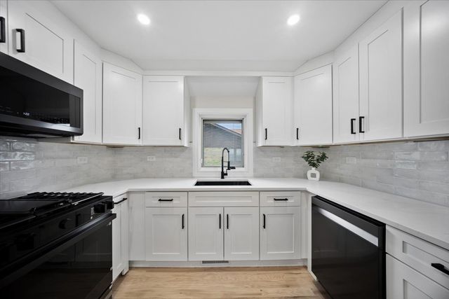 509 E Lincoln Street, Arlington Heights, IL 60005