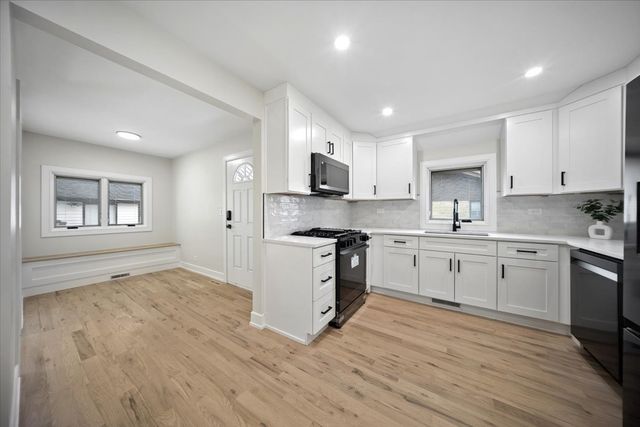 509 E Lincoln Street, Arlington Heights, IL 60005