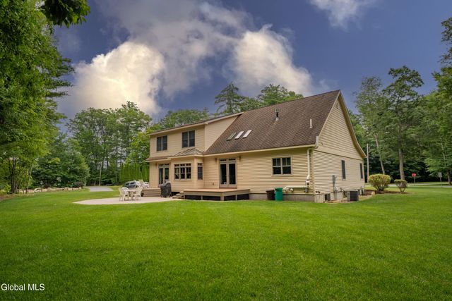 28 River Crest Road, Moreau, NY 12831